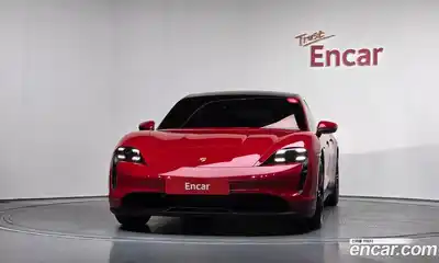 Porsche Taycan 2021 0.1 Автомат в Москве № 197208, миниатюра 3