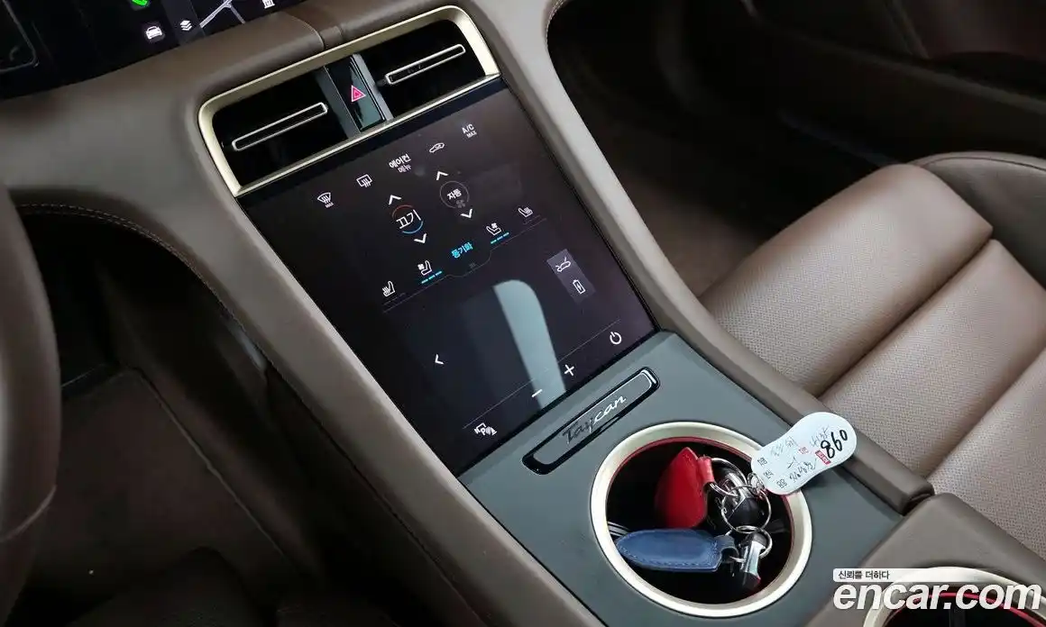 Porsche Taycan 2021 0.1 Автомат в Москве № 197208, фото 9