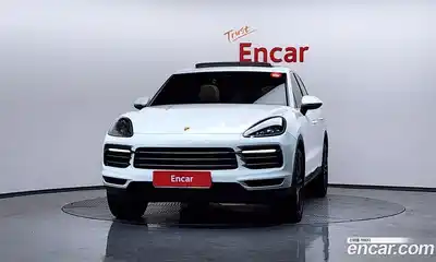 Porsche Cayenne 2019 3.0 Автомат в Москве № 197349, миниатюра 3