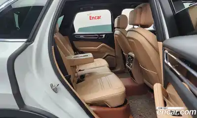 Porsche Cayenne 2019 3.0 Автомат в Москве № 197349, миниатюра 10