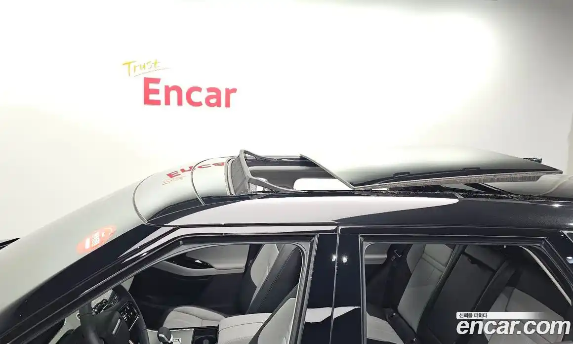 Land Rover Range-Rover Evoque 2025 2.0 Автомат в Москве № 198057, фото 12