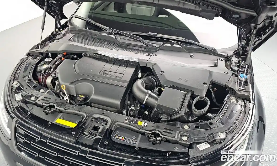 Land Rover Range-Rover Evoque 2025 2.0 Автомат в Москве № 198057, фото 5