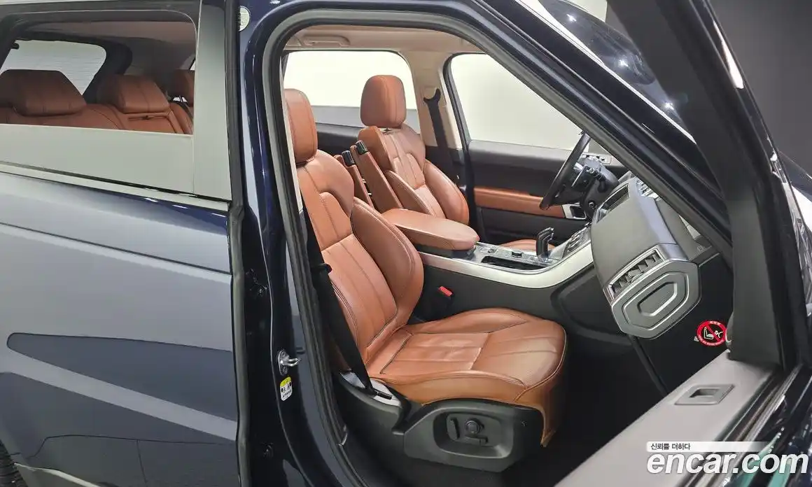 Land Rover Range-Rover Sport 2017 3.0 Автомат в Москве № 198276, фото 4