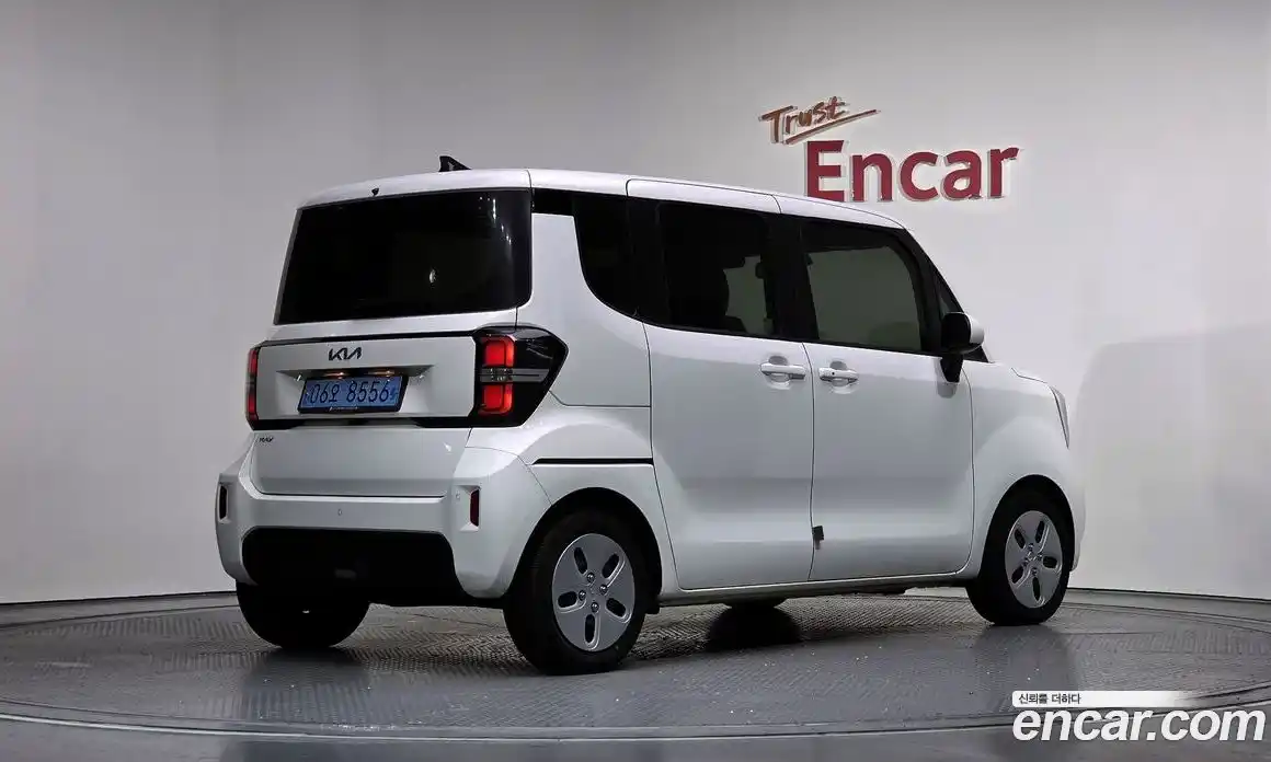 Kia Ray 2024 0.1 Автомат в Москве № 19843, фото 1