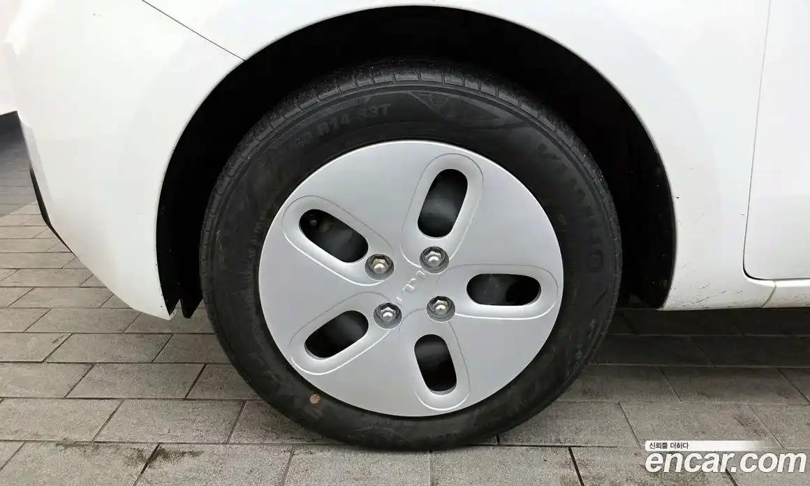 Kia Ray 2024 0.1 Автомат в Москве № 19843, фото 4