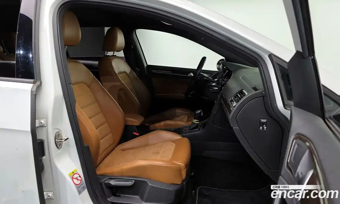 Volkswagen Golf 2015 2.0 Автомат в Москве № 199120, фото 13