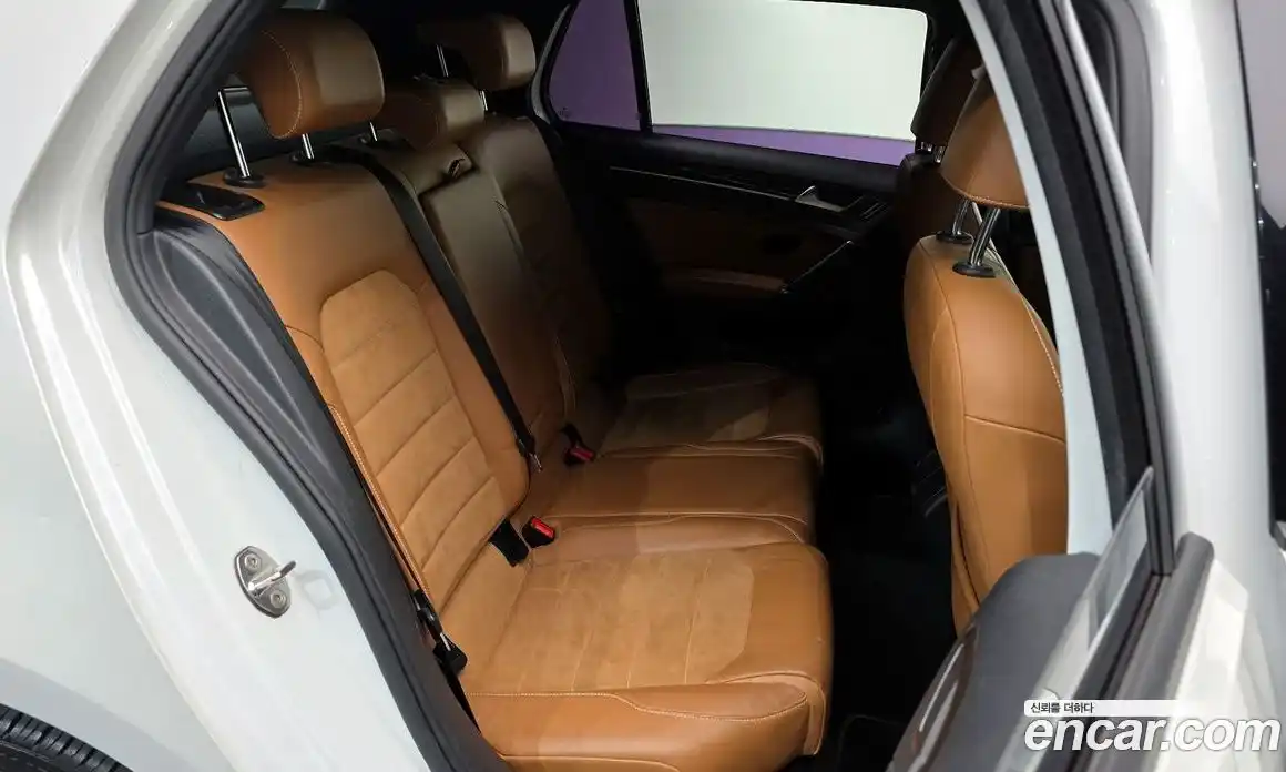 Volkswagen Golf 2015 2.0 Автомат в Москве № 199120, фото 4