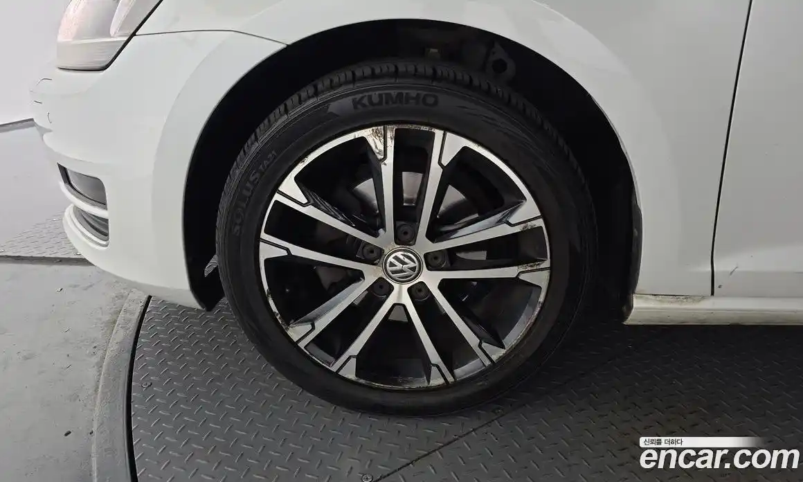 Volkswagen Golf 2015 2.0 Автомат в Москве № 199120, фото 6