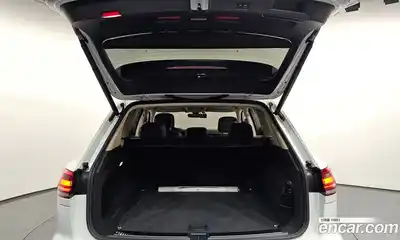 Volkswagen Touareg 2021 3.0 Автомат в Москве № 199156, миниатюра 3