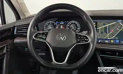 Volkswagen Touareg 2021 3.0 Автомат в Москве № 199156, миниатюра 5