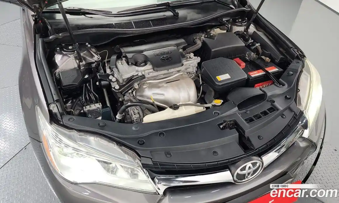 Toyota Camry 2015 2.5 Автомат в Москве № 199657, фото 11