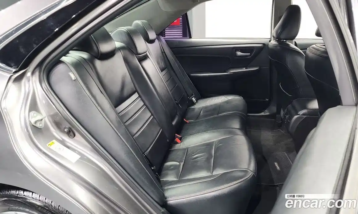 Toyota Camry 2015 2.5 Автомат в Москве № 199657, фото 7