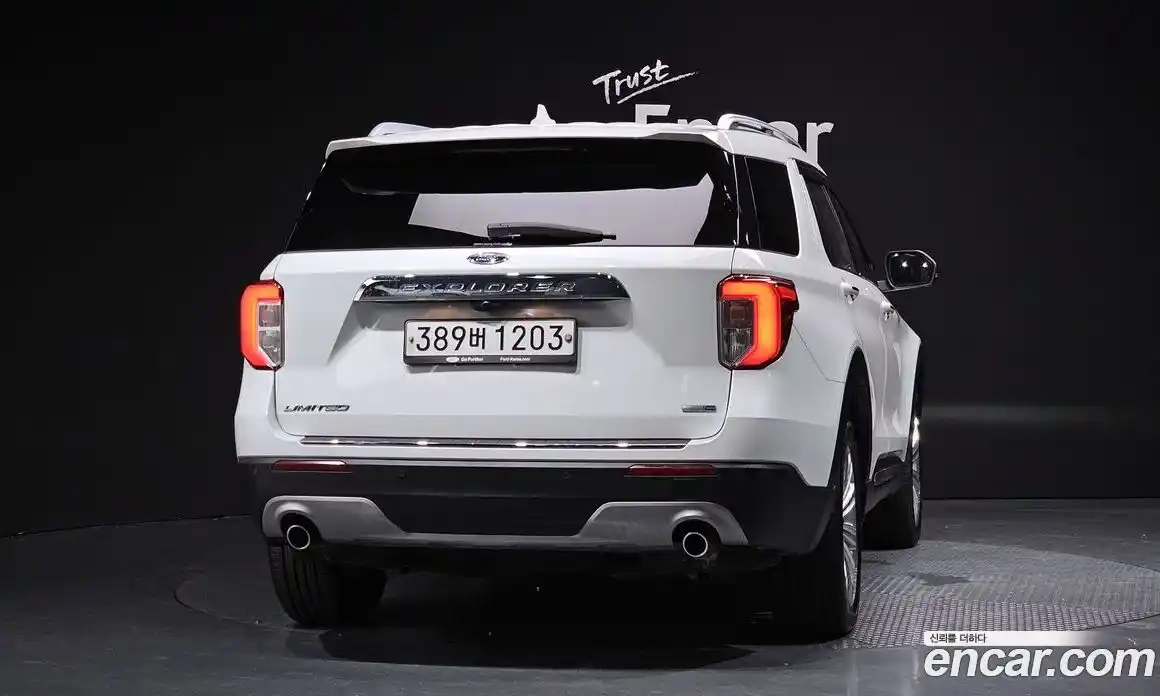 Ford Explorer 2020 2.3 Автомат в Москве № 199736, фото 18