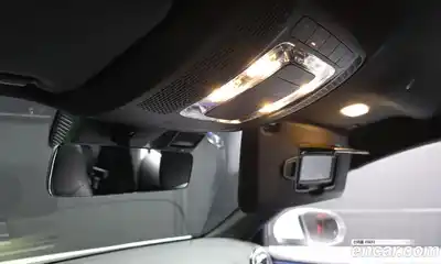 Mercedes-Benz A-Class 2021 2.0 Автомат в Москве № 200420, миниатюра 4