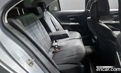 Mercedes-Benz E-Class 2024 2.0 Автомат в Москве № 201160, миниатюра 12