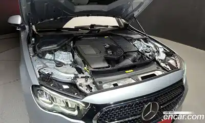 Mercedes-Benz E-Class 2024 2.0 Автомат в Москве № 201160, миниатюра 6