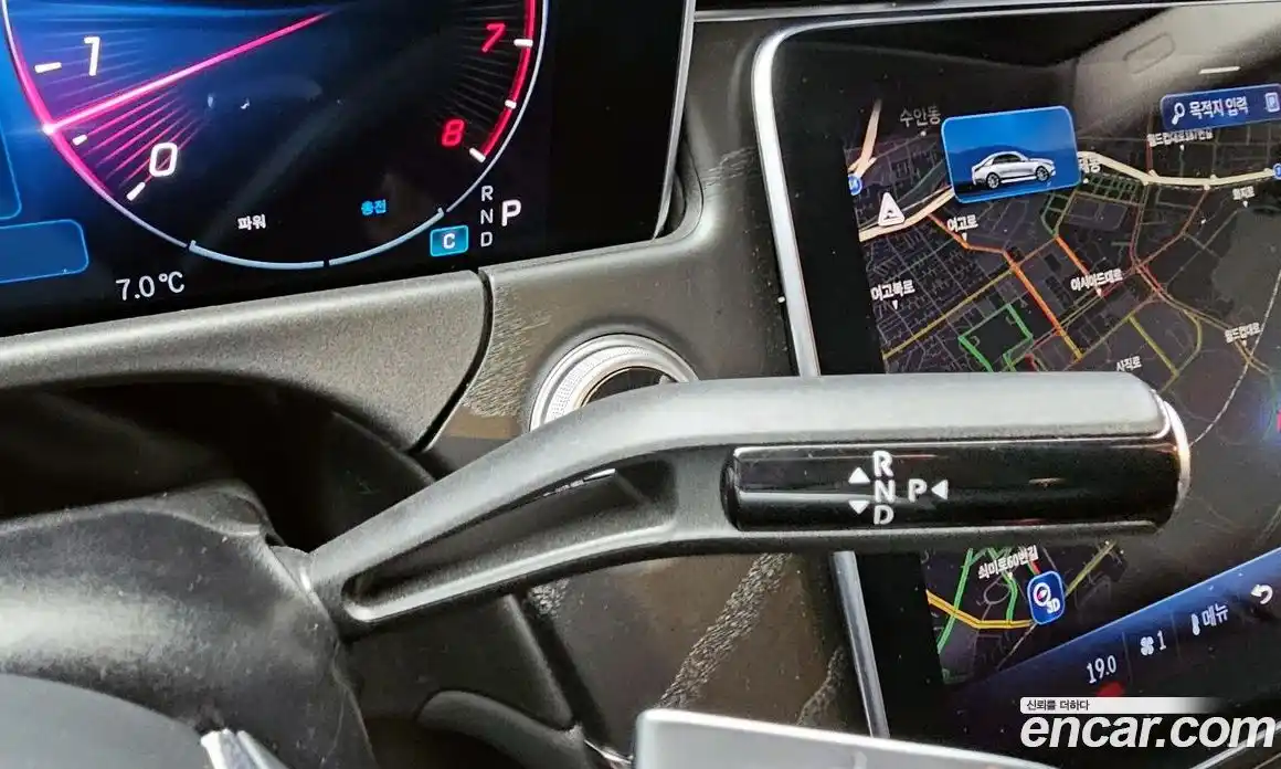 Mercedes-Benz E-Class 2024 2.0 Автомат в Москве № 201160, фото 9