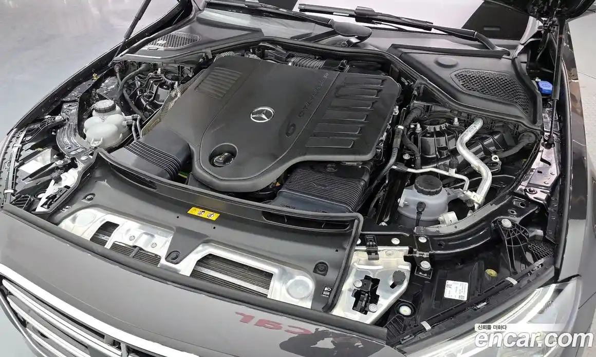 Mercedes-Benz E-Class 2024 3.0 Автомат в Москве № 203399, фото 13