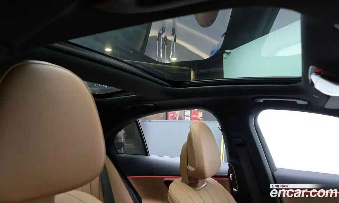 Mercedes-Benz E-Class 2024 3.0 Автомат в Москве № 203399, фото 3