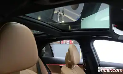 Mercedes-Benz E-Class 2024 3.0 Автомат в Москве № 203399, миниатюра 3