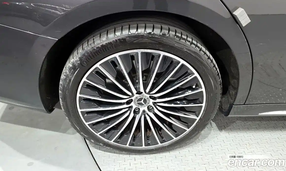 Mercedes-Benz E-Class 2024 3.0 Автомат в Москве № 203399, фото 8