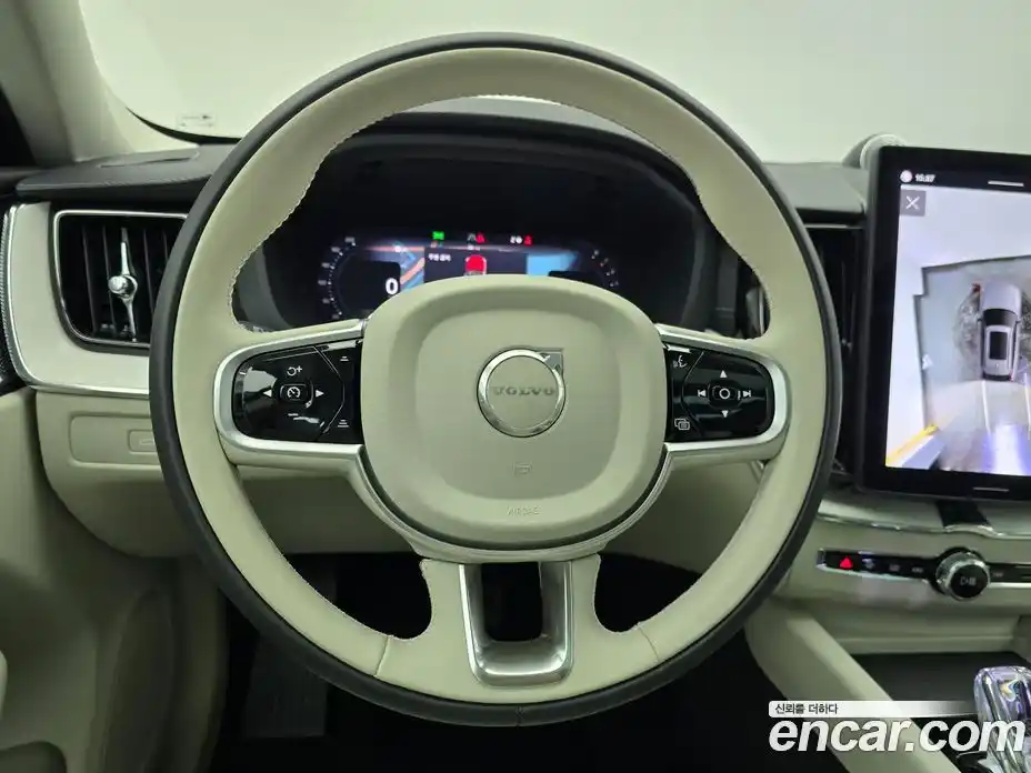 Volvo XC60 2026 2.0 Автомат в Москве № 204689, фото 13