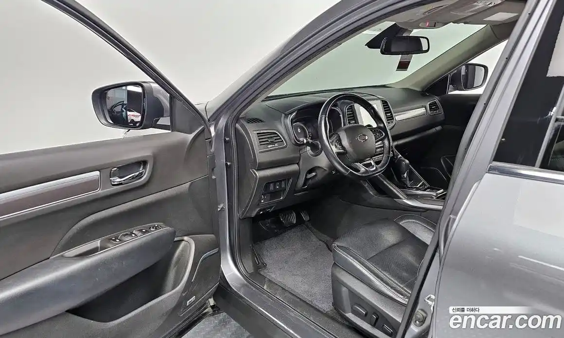 Renault QM6 2017 2.0 Автомат в Москве № 209003, фото 8