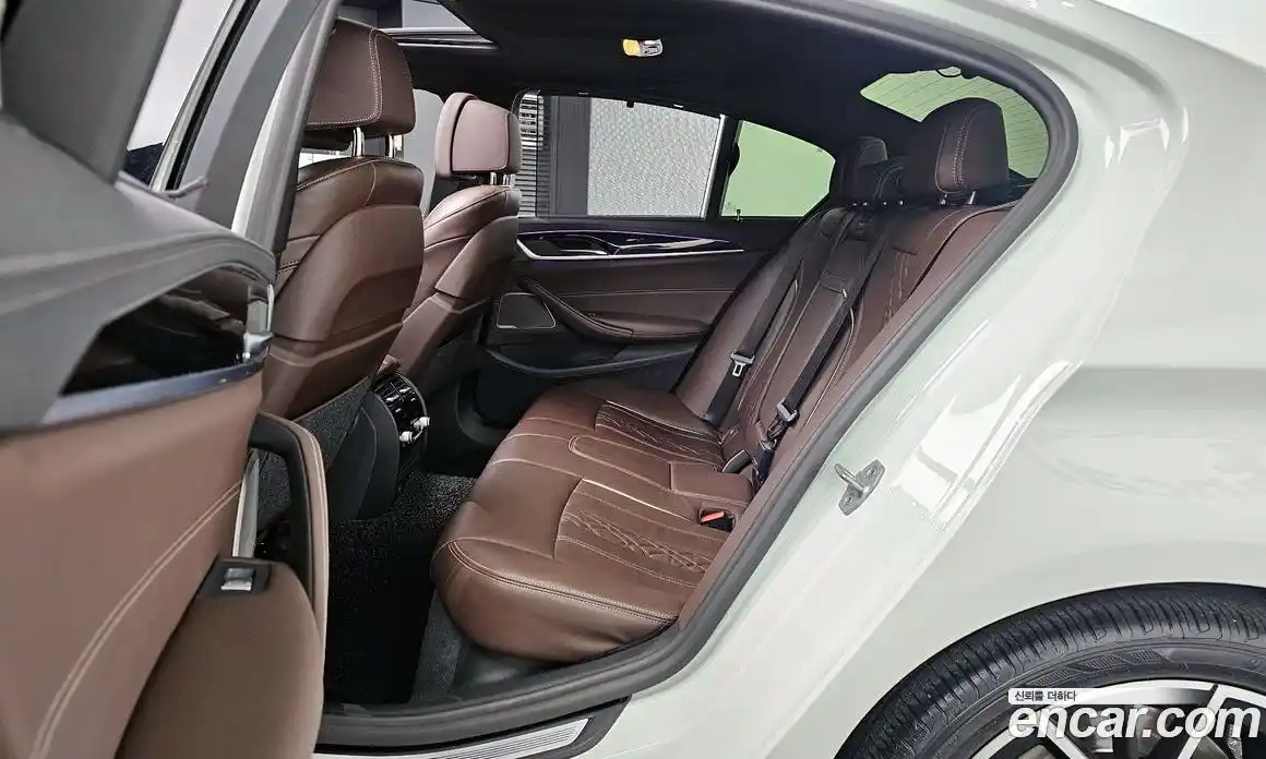 BMW 5-Series 2023 2.0 Автомат в Москве № 211673, фото 12