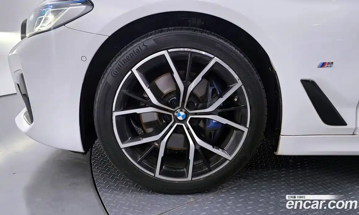 BMW 5-Series 2023 2.0 Автомат в Москве № 211673, фото 5