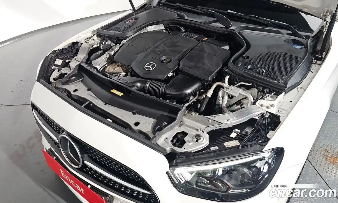 Mercedes-Benz E-Class 2021 1.9 Автомат в Москве № 211973, фото 17