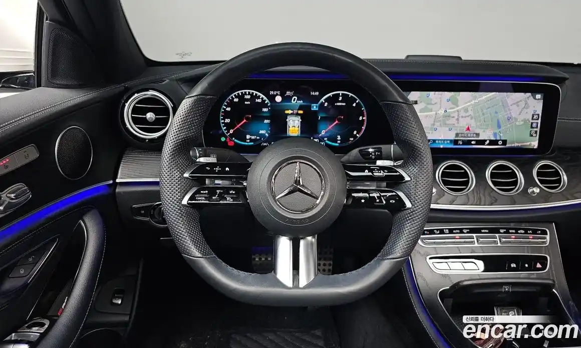 Mercedes-Benz E-Class 2021 1.9 Автомат в Москве № 211973, фото 19