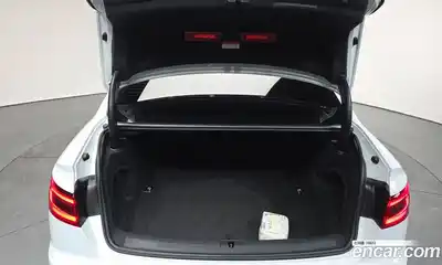 Audi A4 2019 2.0 Автомат в Москве № 212393, миниатюра 2