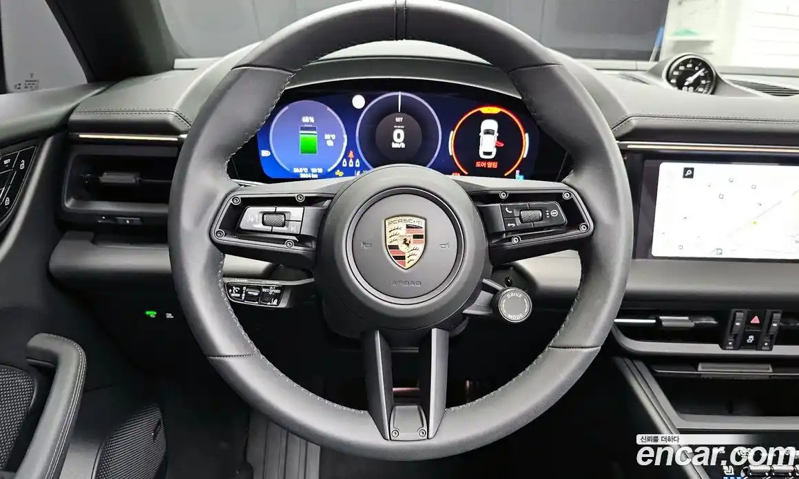 Porsche Macan 2025 0.2 Автомат в Москве № 212933, фото 11