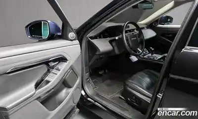 Land Rover Range-Rover Evoque 2020 2.0 Автомат в Москве № 213494, миниатюра 3