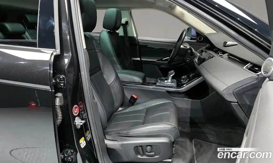 Land Rover Range-Rover Evoque 2020 2.0 Автомат в Москве № 213494, фото 7