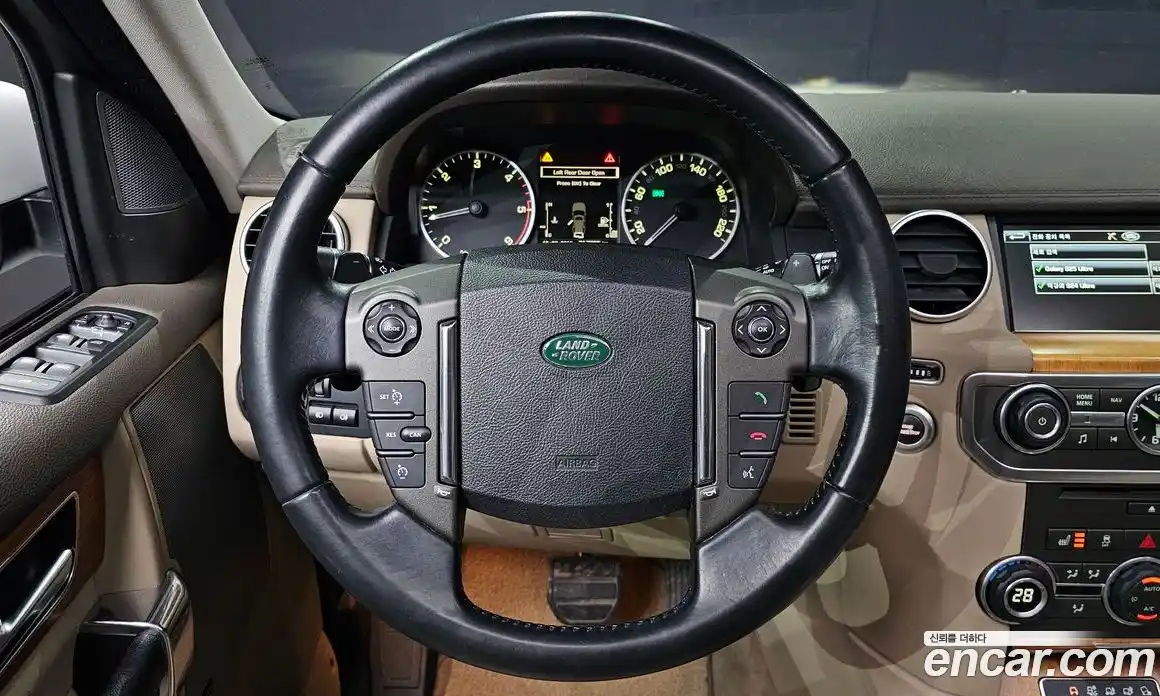 Land Rover Discovery 2013 3.0 Автомат в Москве № 213835, фото 12