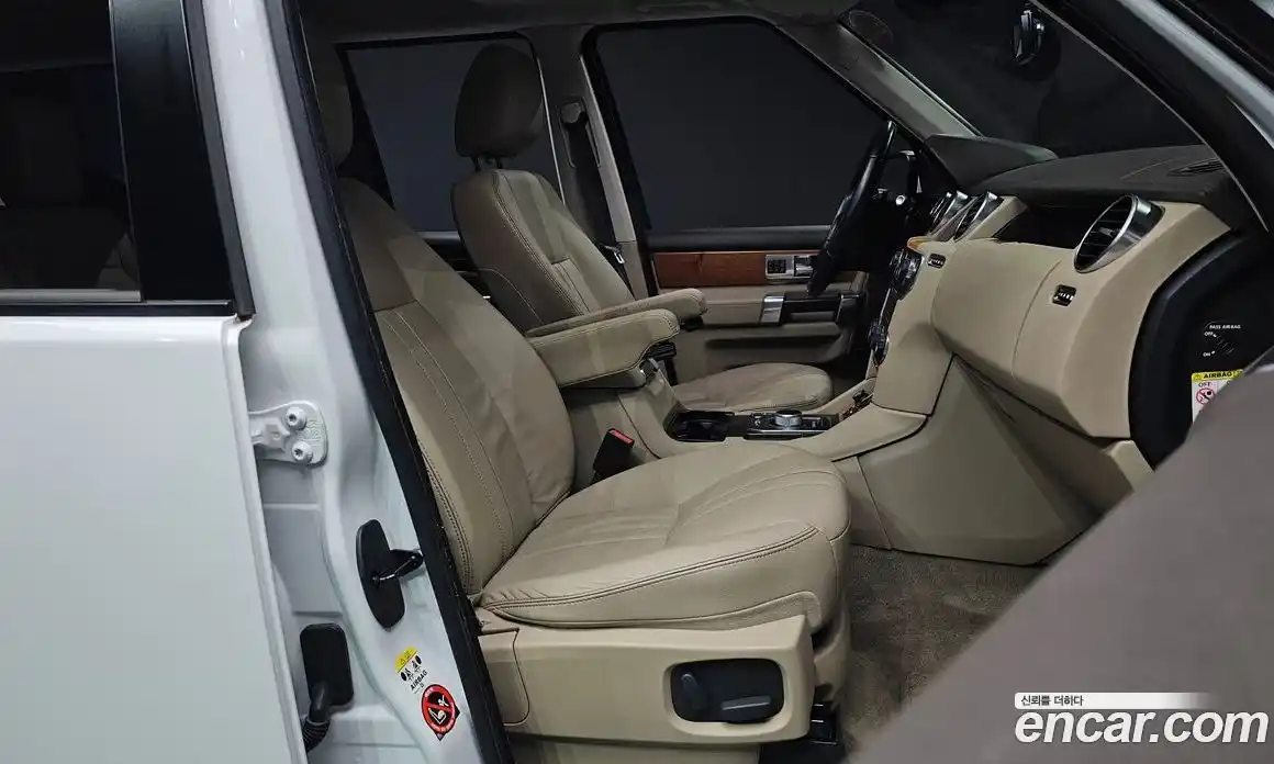 Land Rover Discovery 2013 3.0 Автомат в Москве № 213835, фото 19