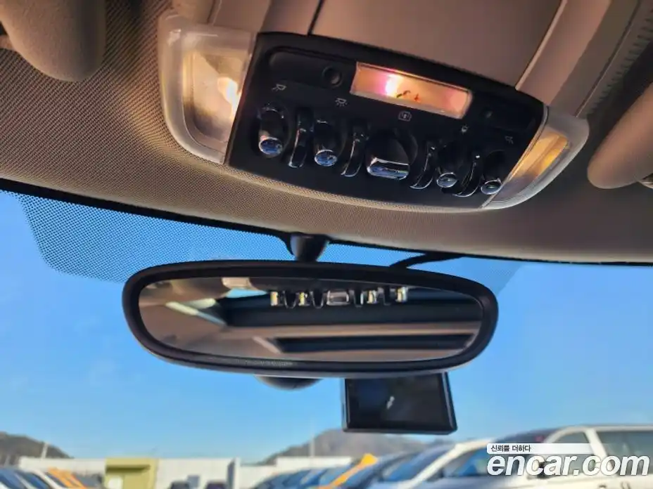 Mini Cooper 2015 2.0 Автомат в Москве № 214415, фото 13