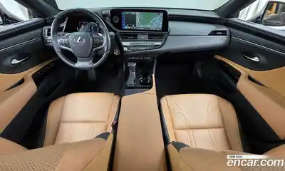 Lexus ES 2023 2.5 Автомат в Москве № 214698, миниатюра 2