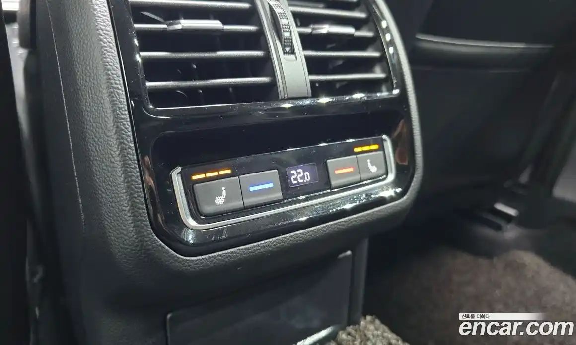 Volkswagen Passat 2021 2.0 Автомат в Москве № 214884, фото 17