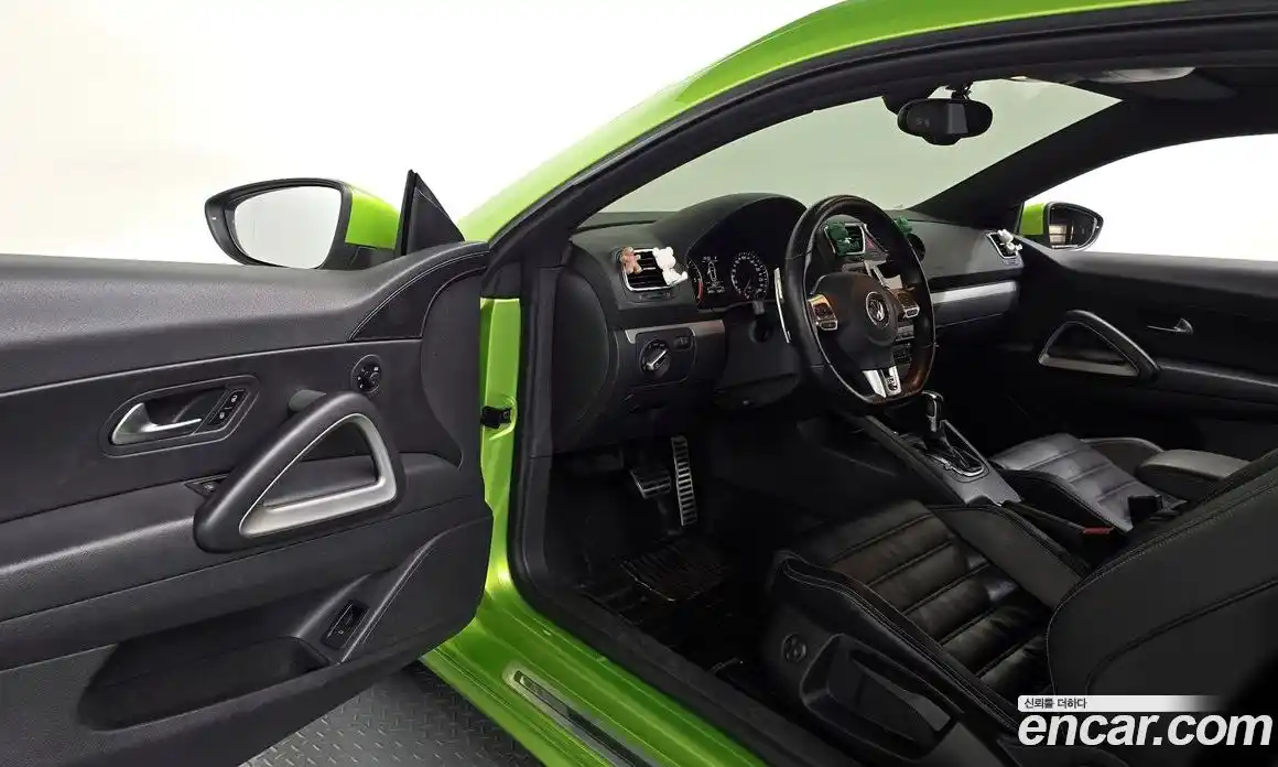 Volkswagen Scirocco 2012 2.0 Автомат в Москве № 215069, фото 11