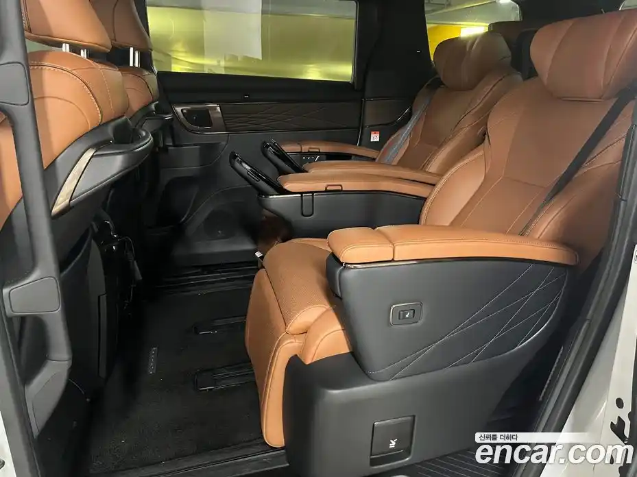 Toyota Alphard 2024 2.5 Автомат в Москве № 215609, фото 13