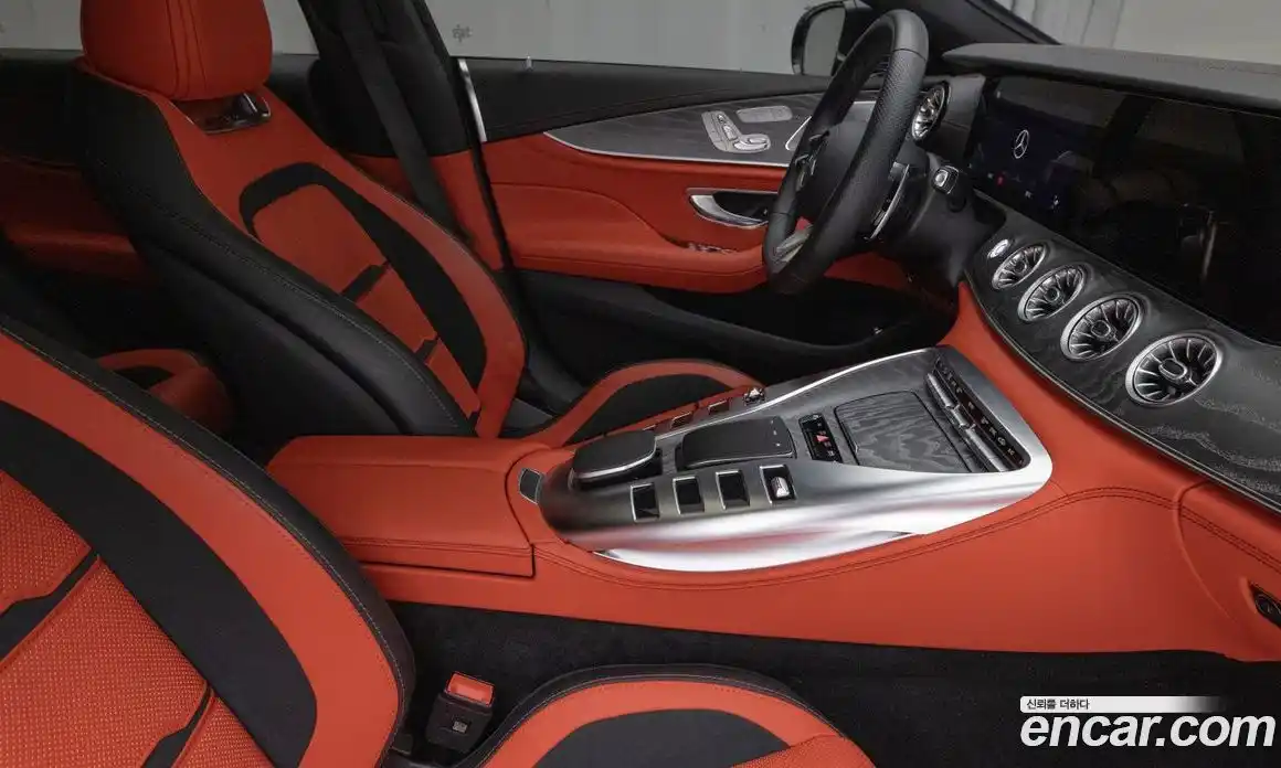 Mercedes-Benz AMG GT 2024 3.0 Автомат в Москве № 215923, фото 9