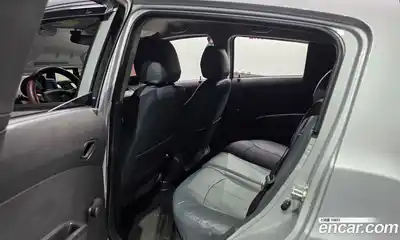 Chevrolet Spark 2012 1.0 Автомат в Москве № 216966, миниатюра 12