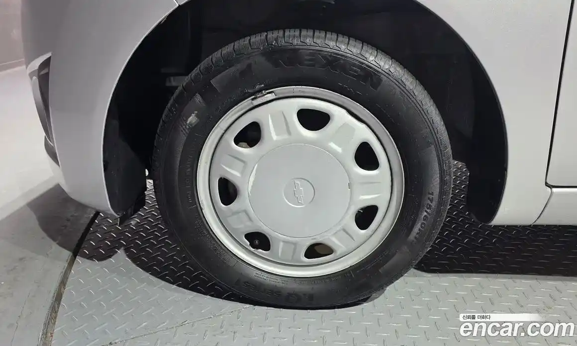 Chevrolet Spark 2012 1.0 Автомат в Москве № 216966, фото 5