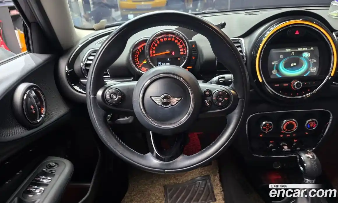 Mini Clubman 2017 1.5 Автомат в Москве № 217324, фото 13