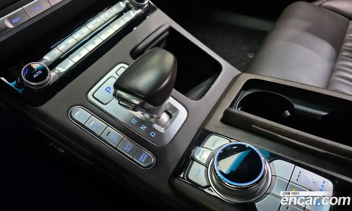 Genesis G90 2019 3.8 Автомат в Москве № 221373, фото 14