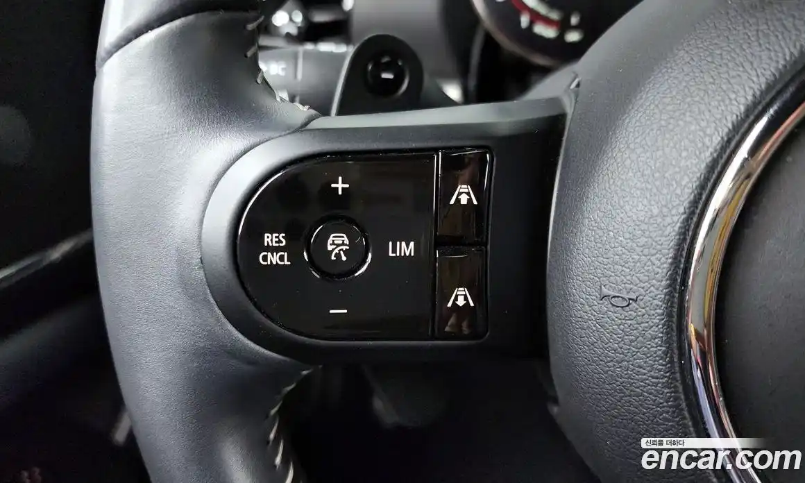 Mini Clubman 2023 2.0 Автомат в Москве № 221430, фото 17