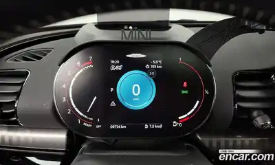 Mini Clubman 2023 2.0 Автомат в Москве № 221430, миниатюра 8