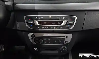 Renault SM3 2018 1.6 Автомат в Москве № 222499, миниатюра 11